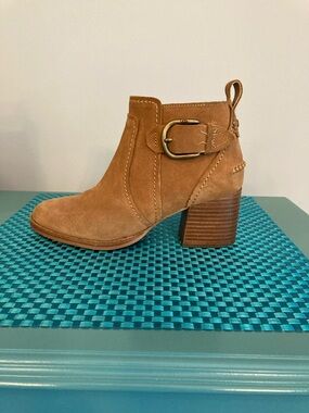UGG Chestnut Suede Buckle Ankle Bootie with Block Heel Women Size 7